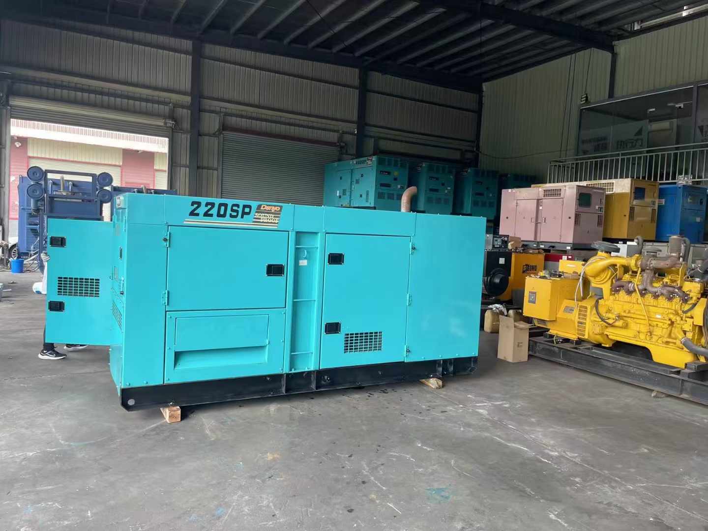 邵原镇800kW 柴油发电机的输出电流波动范围是多少？