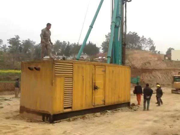 邵原镇如何判断水冷式机油散热器密封件是否需要更换？